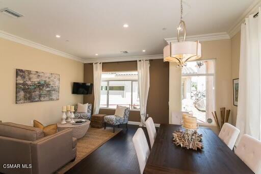 Photo of Listing #225005431