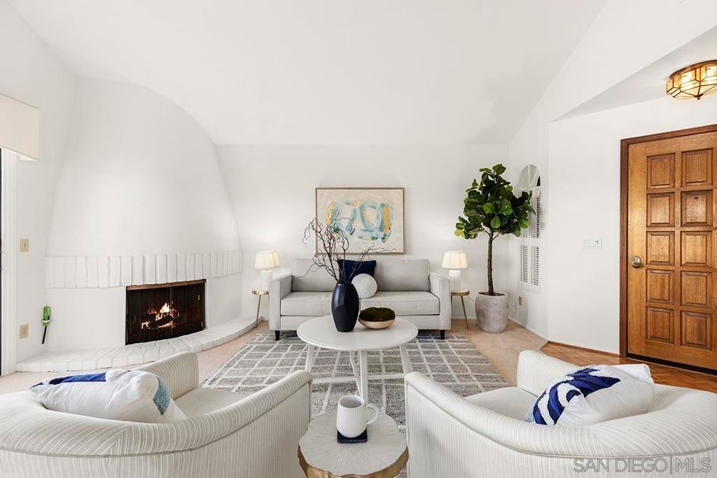 Photo of Listing #250043132SD