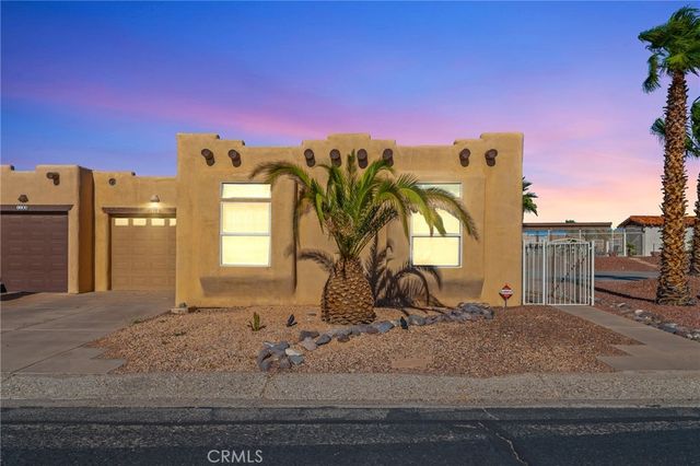 1181 Marina, Needles