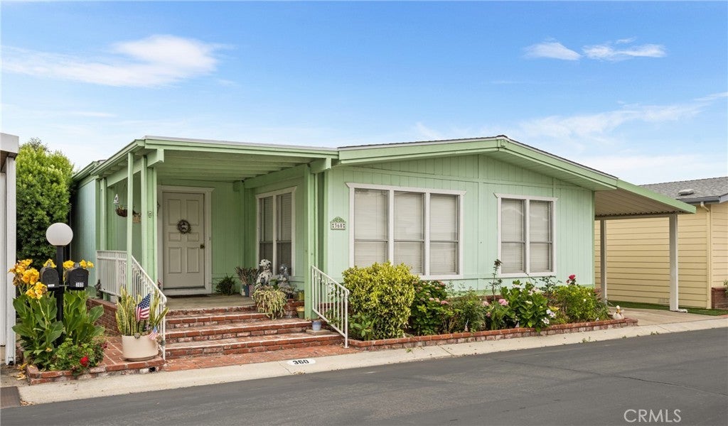 5200 Irvine Boulevard # 360, Irvine