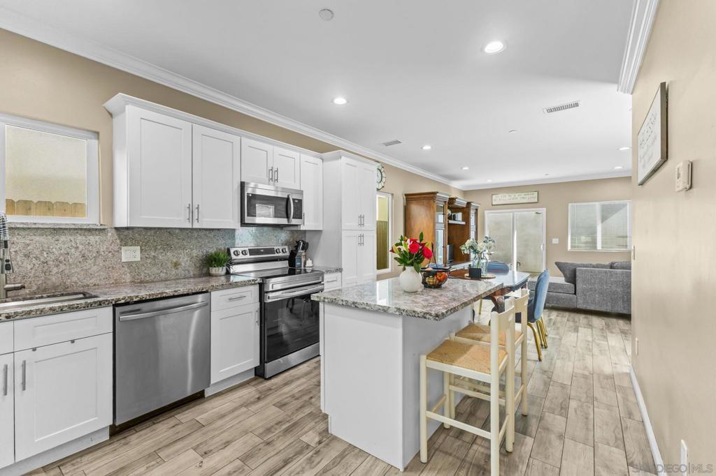 Photo of Listing #250043201SD