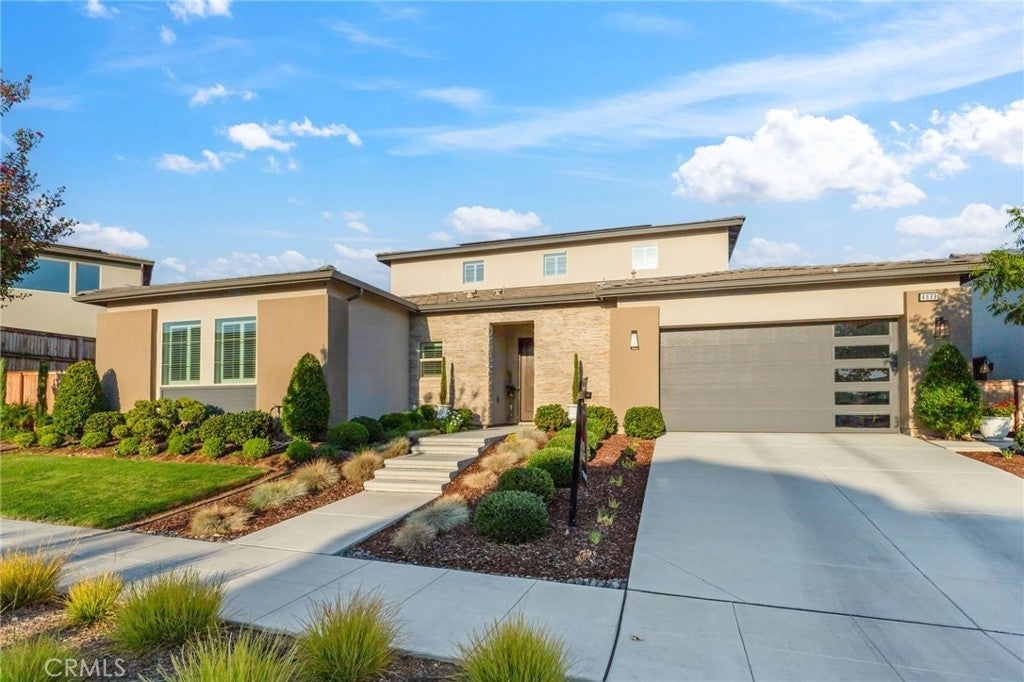 Photo of Listing #SR25252812