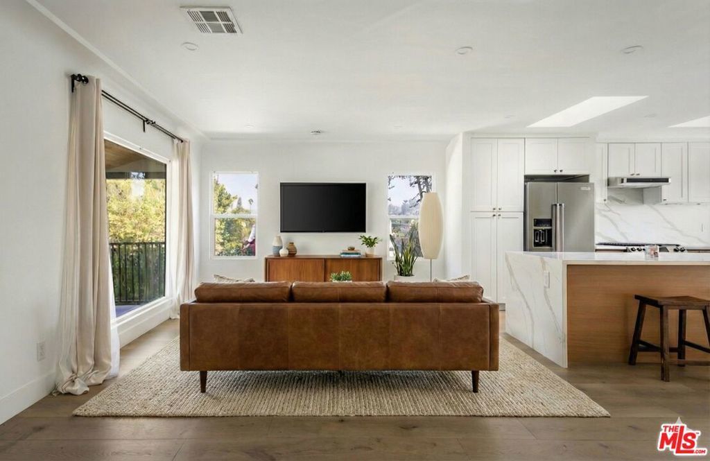 Photo of Listing #25614251