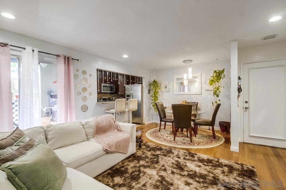 Photo of Listing #250043225SD