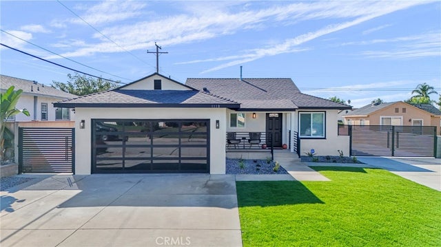 1118 E Elgenia, West Covina