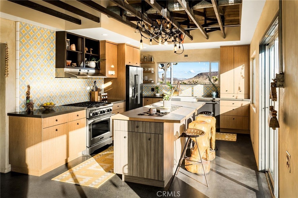 Listing photo for 2680 Vine Avenue, Pioneertown, CA, Contemporary, Modern, Ranch home for sale