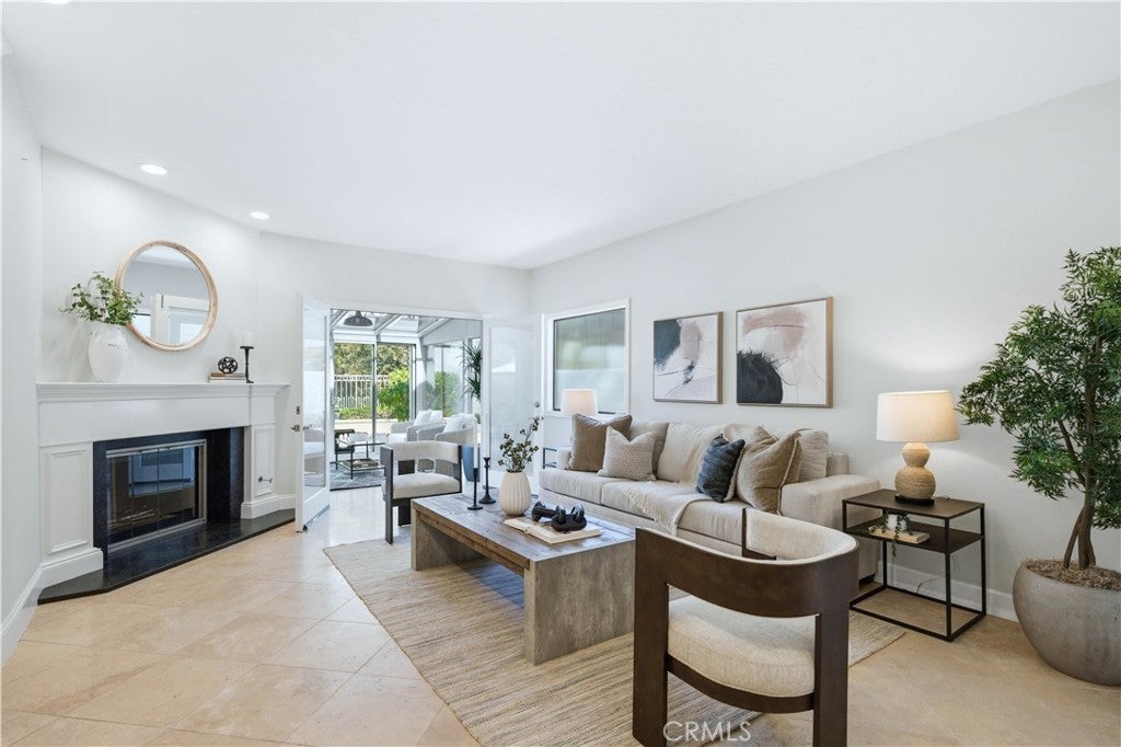 Photo of Listing #PW25251990