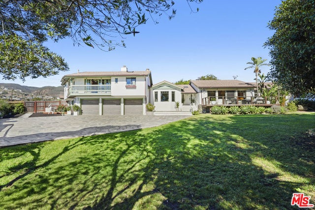 6052 Merritt Drive, Malibu