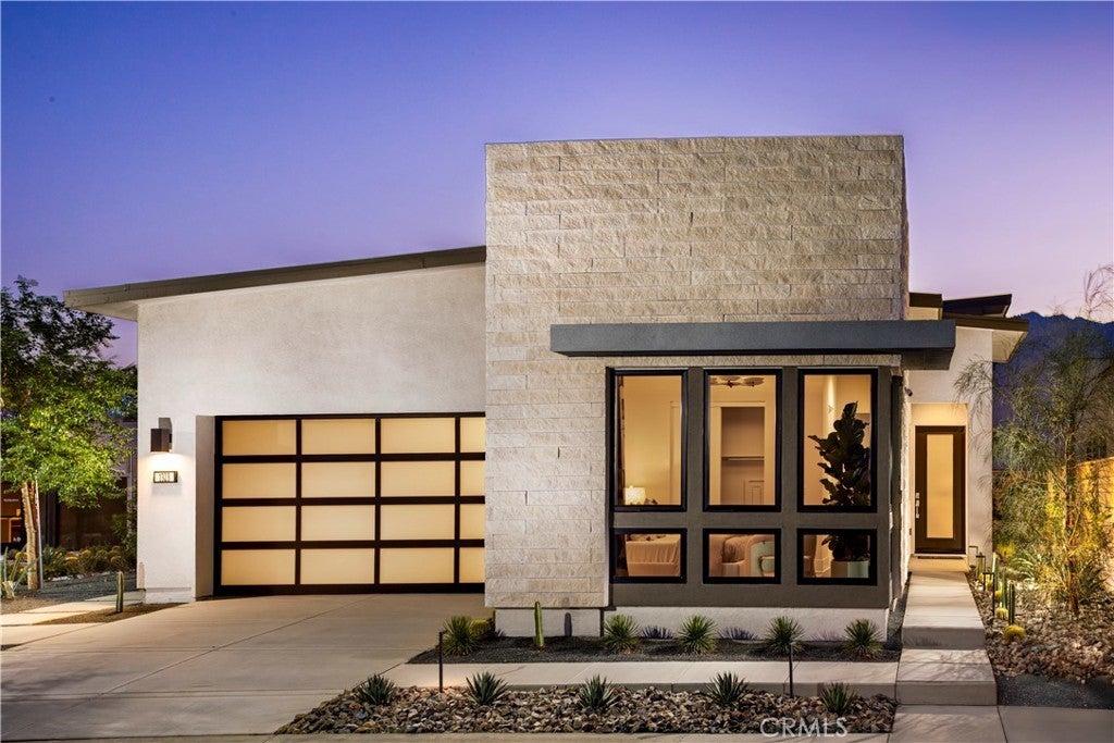 Photo of Listing #OC25253587