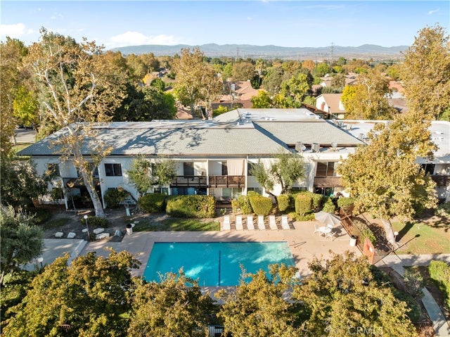 23515 Lyons # 225, Valencia