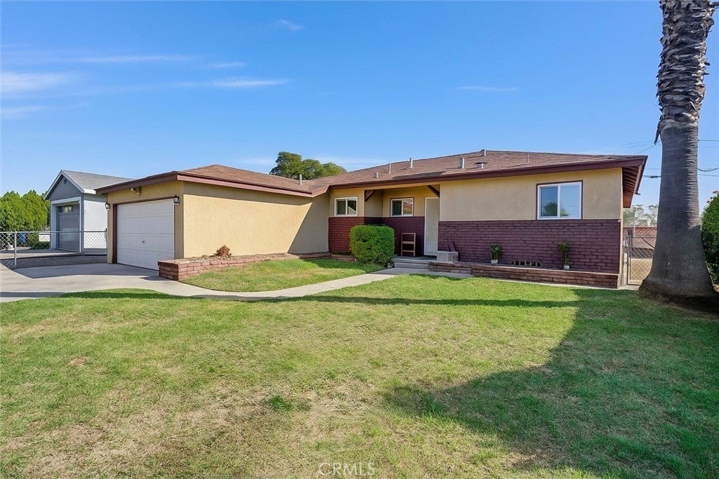 Photo of Listing #OC25253730