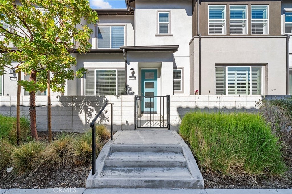 Photo of Listing #SR25254071