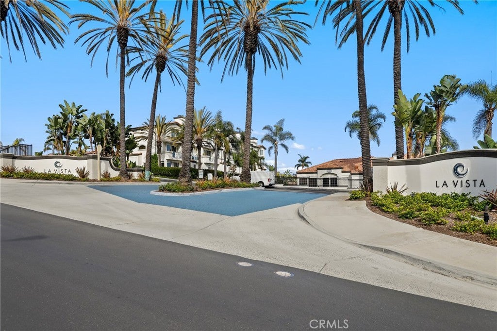 Photo of Listing #OC25254095