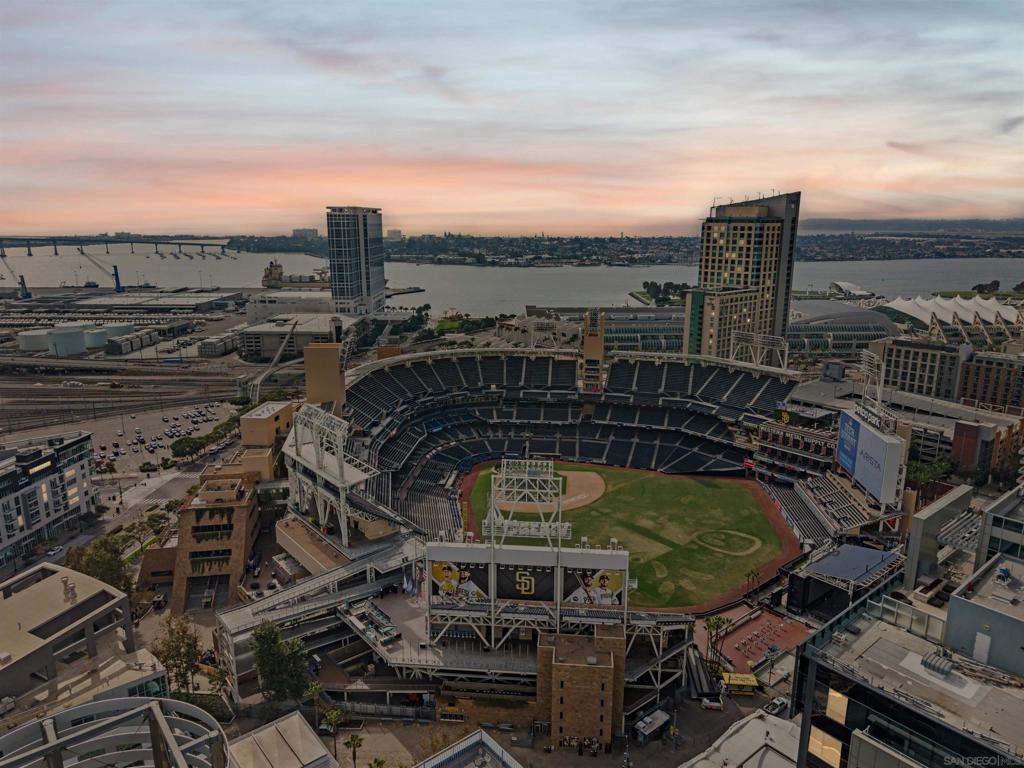 Photo of Listing #250043315SD