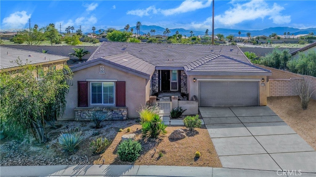 73909 Mondrian, Palm Desert