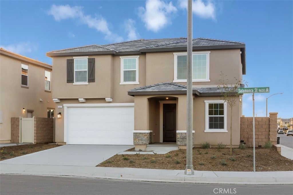 Photo of Listing #IV25254273