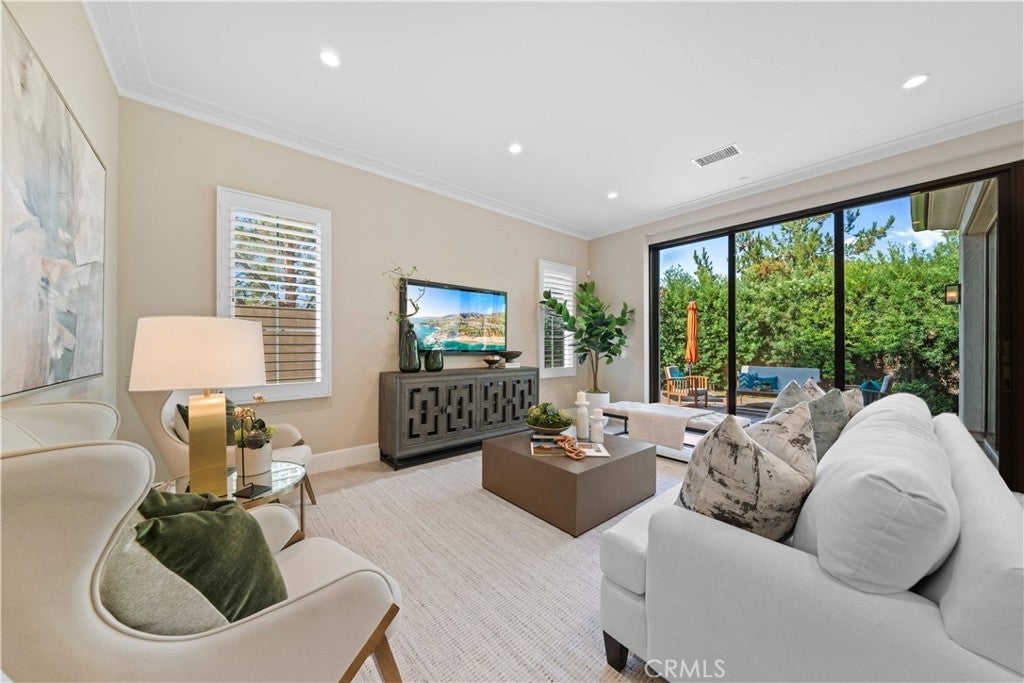 Photo of Listing #OC25254350