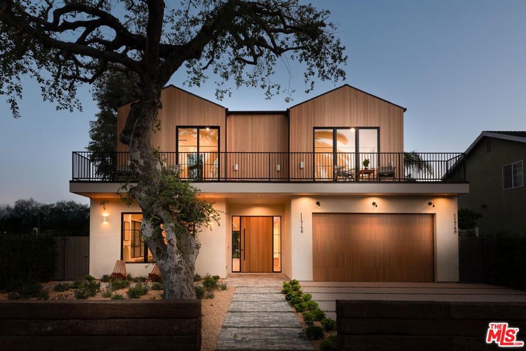 Photo of Listing #25615323