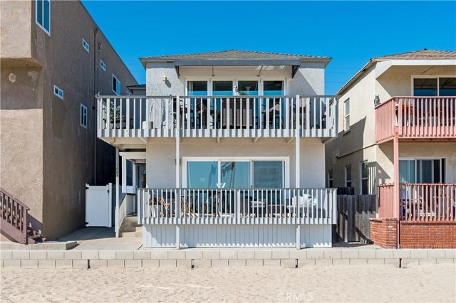 1003 Seal Way, Seal Beach