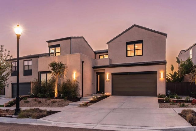 13722 Canyon Loop Trl, San Diego.