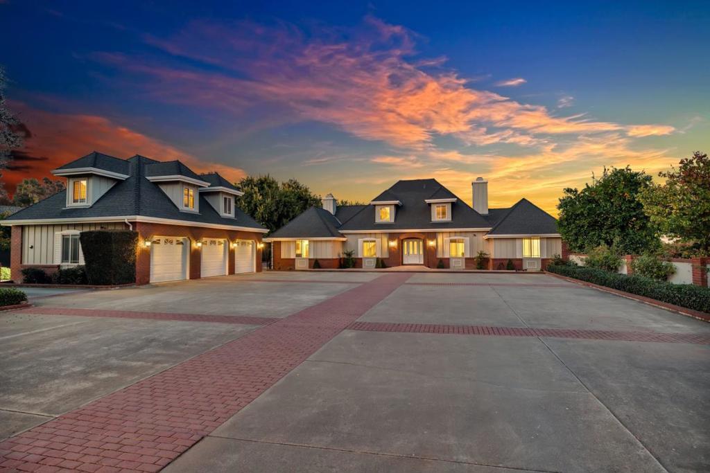 Photo of Listing #ML82025377