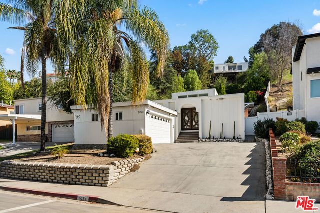 5154 Don Pio Drive, Woodland Hills