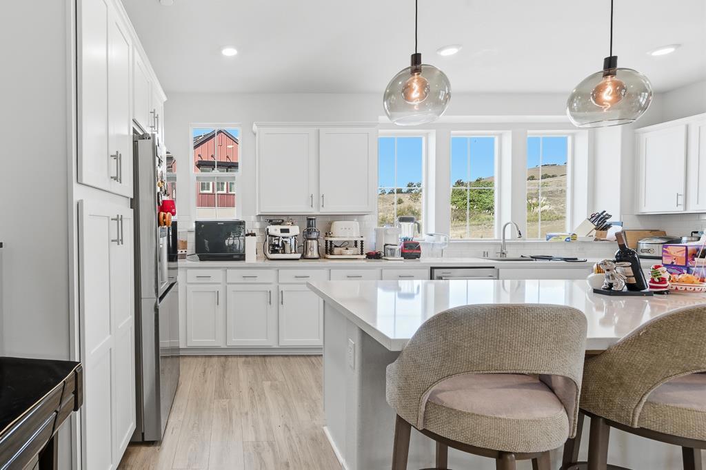 Photo of Listing #ML82026810