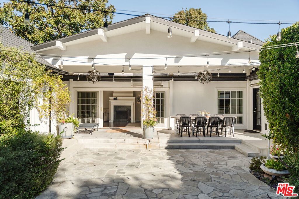 Photo of Listing #25615197