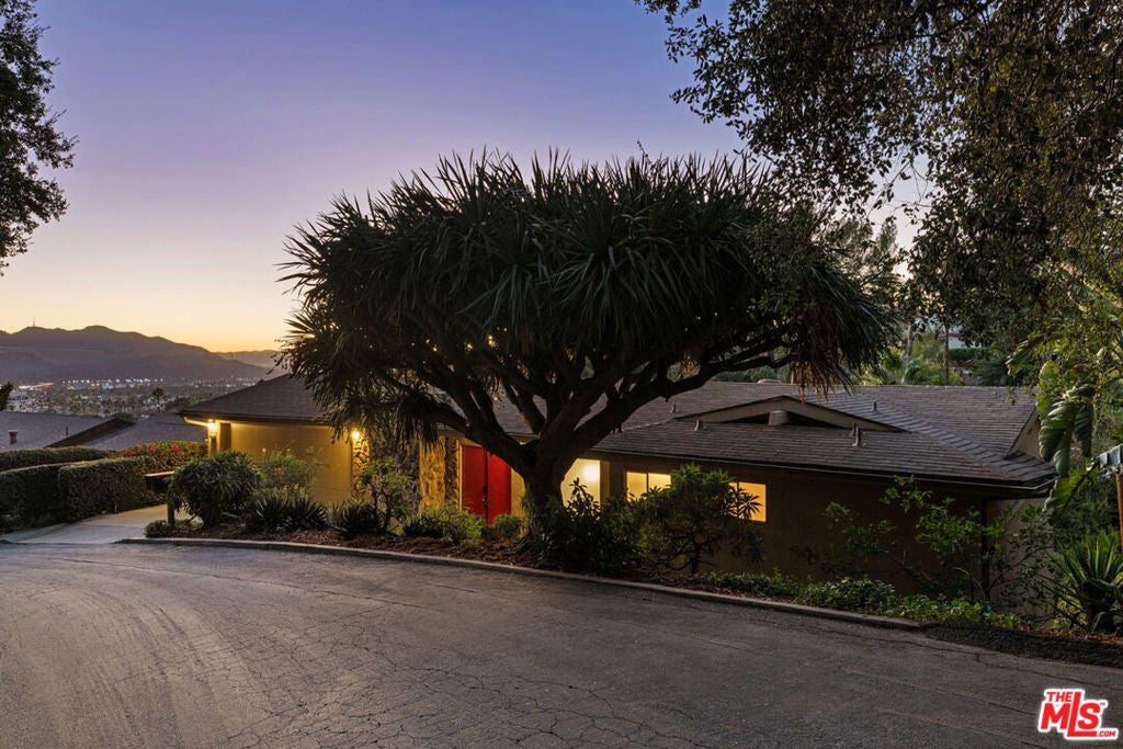 Photo of Listing #25613667