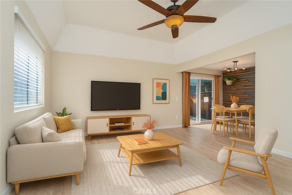 Photo of Listing #CV25253571