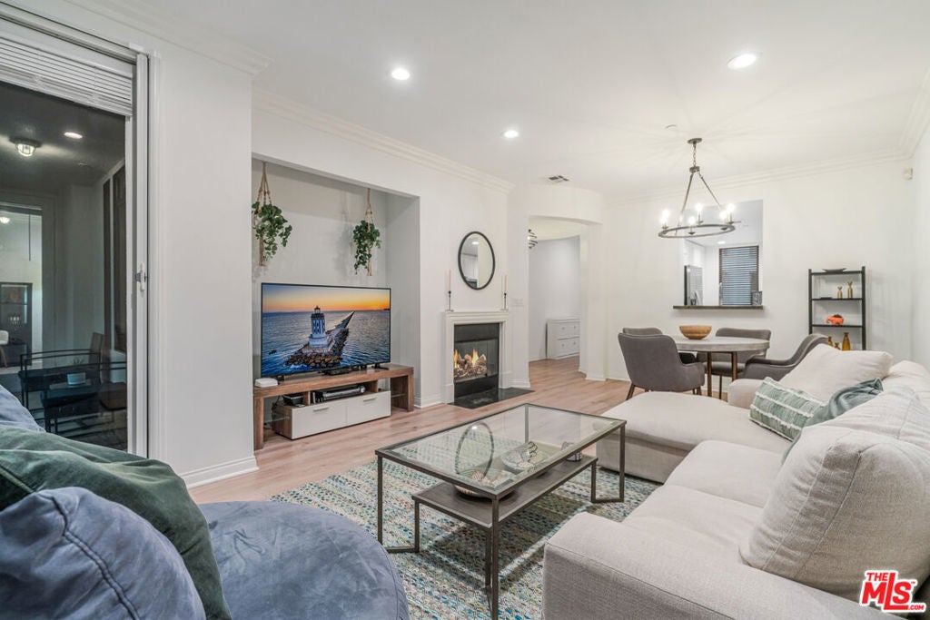 5625 Crescent Park 126, Playa Vista