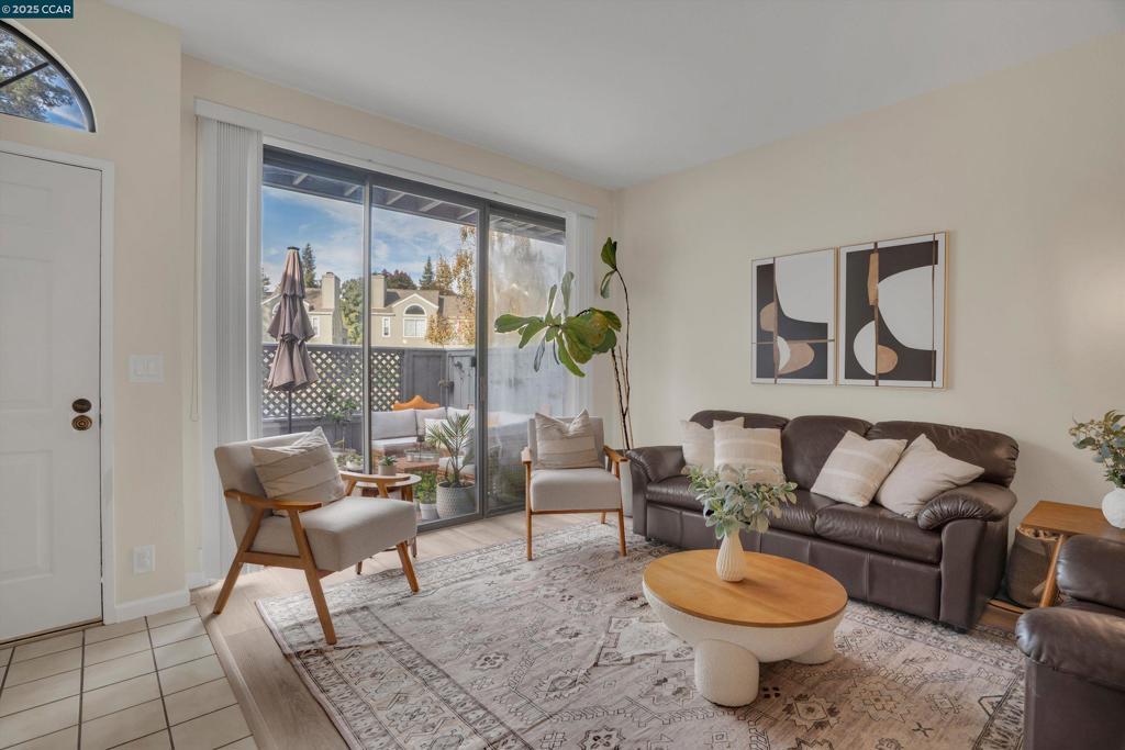 Photo of Listing #41116805