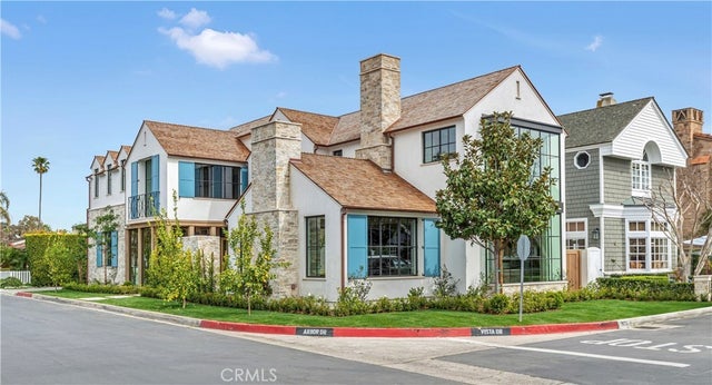 2571 Vista, Newport Beach.