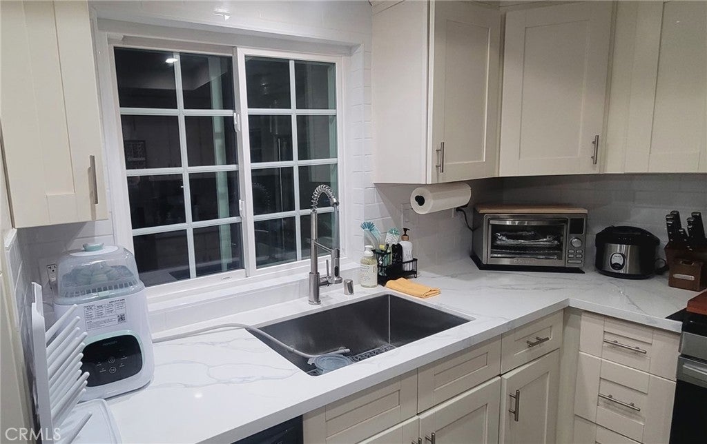 Photo of Listing #PW25255019