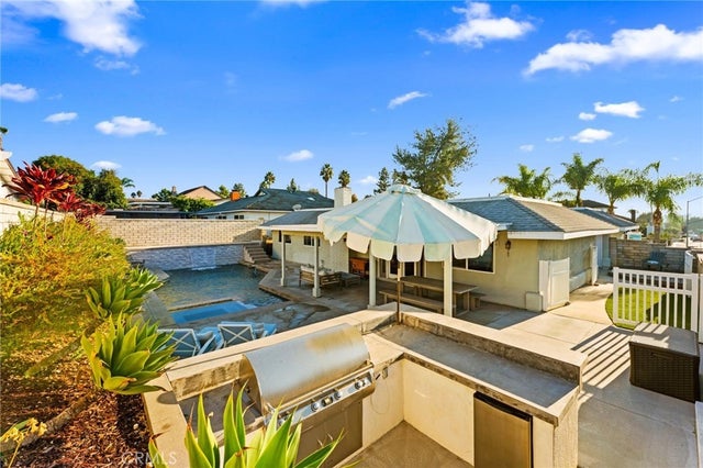 25571 Vesuvia, Mission Viejo