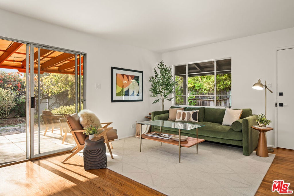 Photo of Listing #25614609