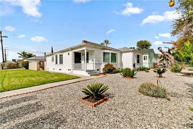 6301 Farmdale, North Hollywood