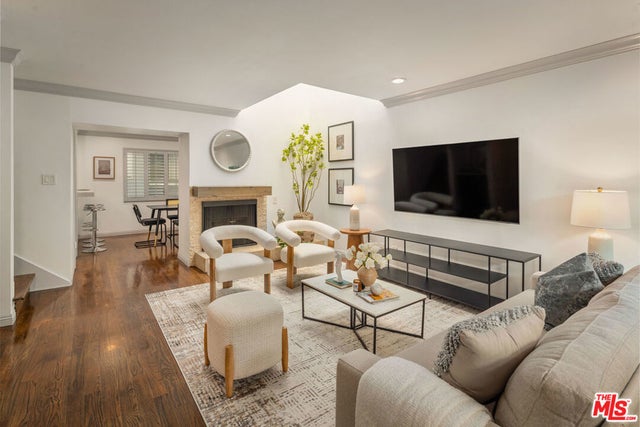 1226 N Kings Road # 4, West Hollywood