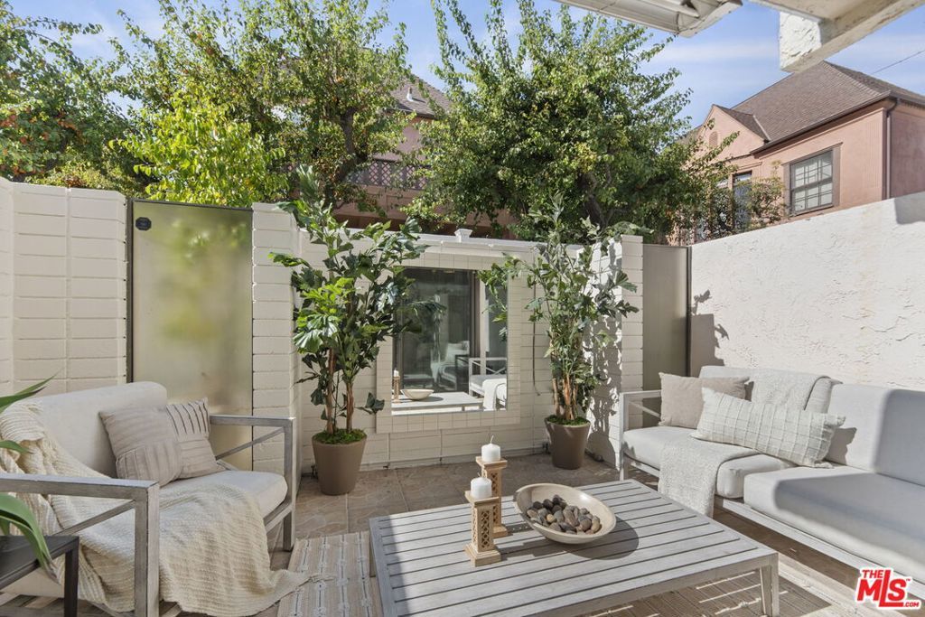 Photo of Listing #25614411