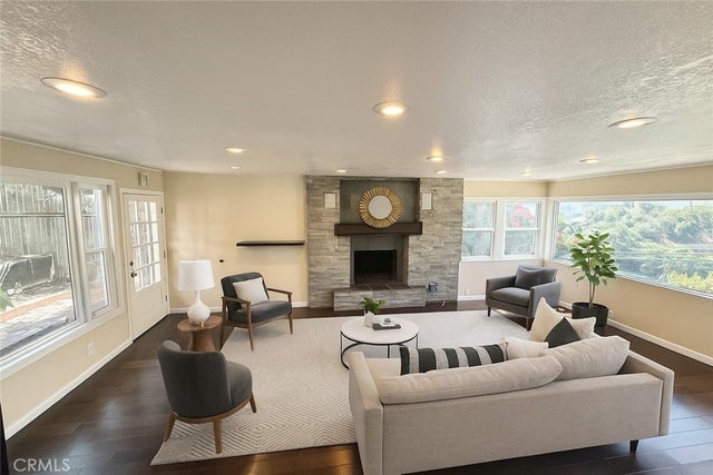 4501 Richard Drive, Los Angeles