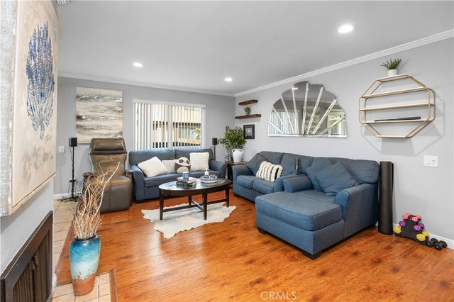 1335 #139 W 139th, Gardena.