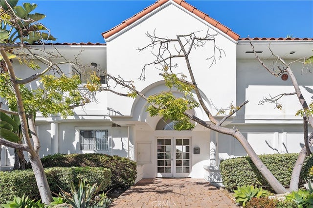 206 Avenida Montalvo # 8, San Clemente.