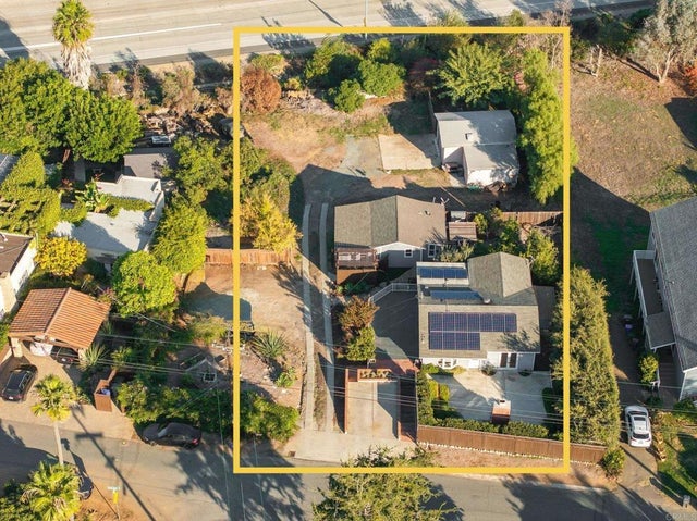 697 Ocean View Avenue, Encinitas.