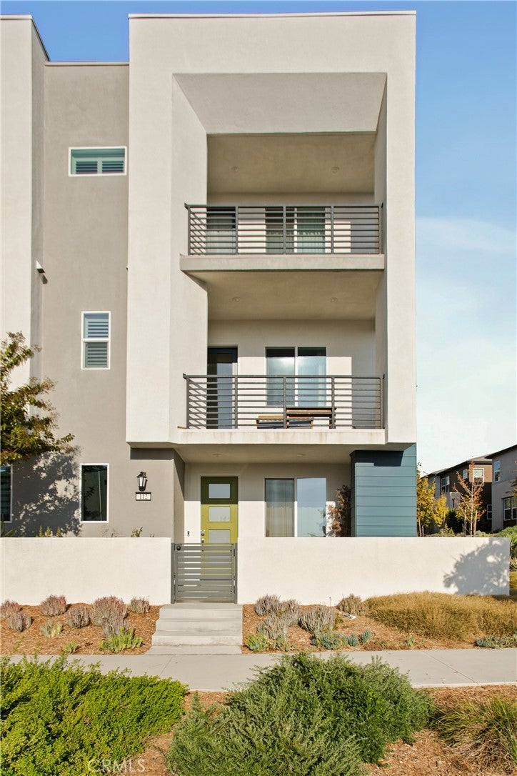 Photo of Listing #CV25253629