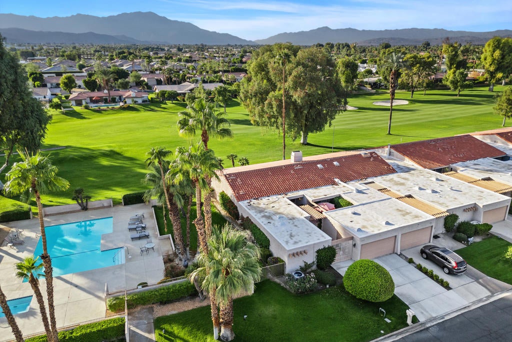 43229 Lacovia Drive, Bermuda Dunes