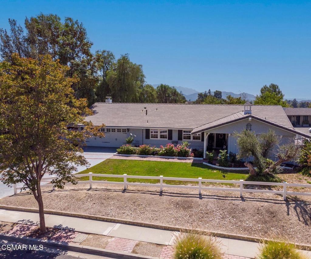 Photo of Listing #225005515