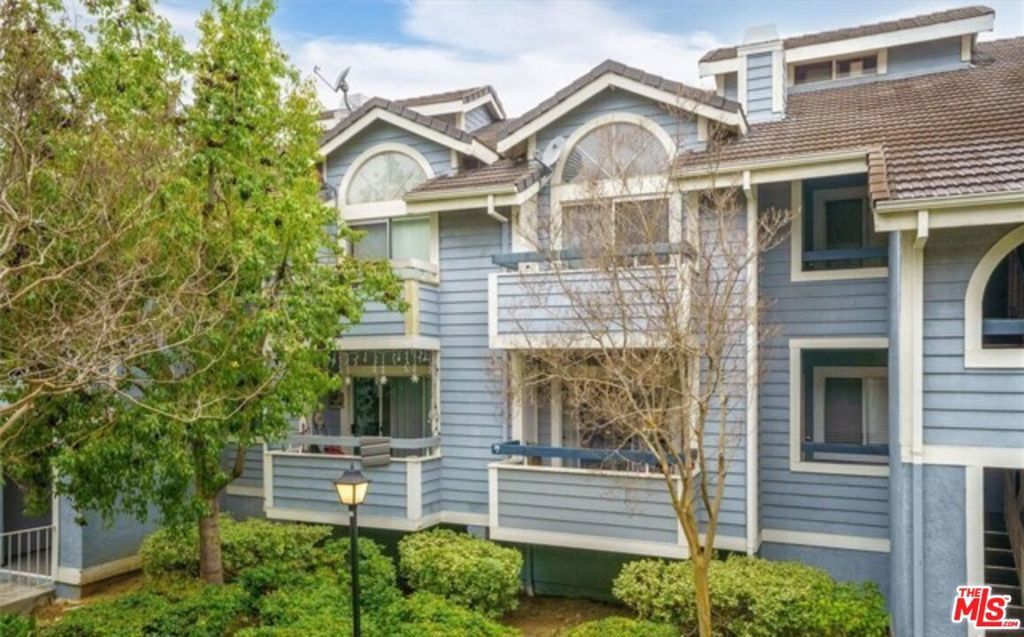 Photo of Listing #25616361