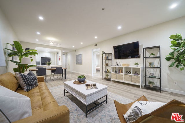 625 Berendo Street # 308, Los Angeles