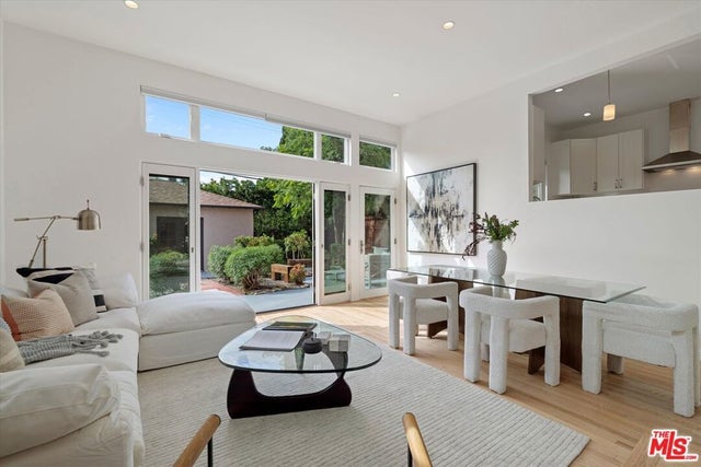 3145 Kelton Avenue, Los Angeles