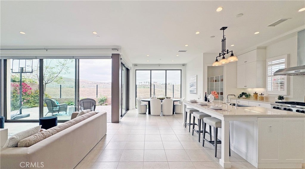 Photo of Listing #OC25256028